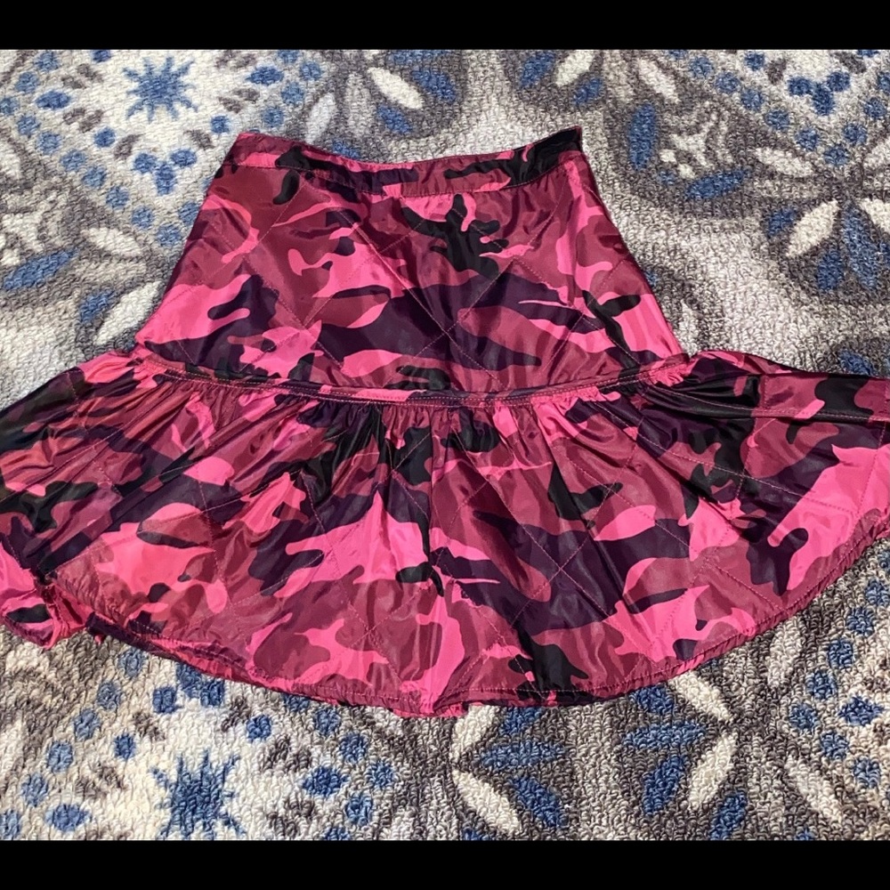 Pink camo mini skirt